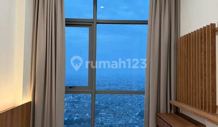 Disewakan Apartmen Hillcrest Semi Penthouse (High Ceiling)