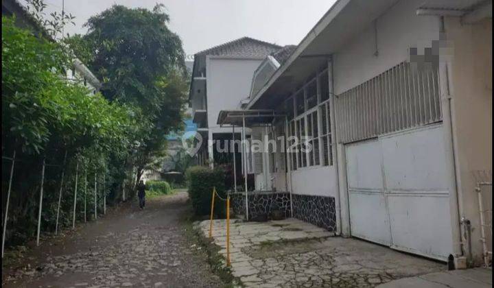 Rumah Kolonial Belanda Di Sayap Dago Bandung Utara 2