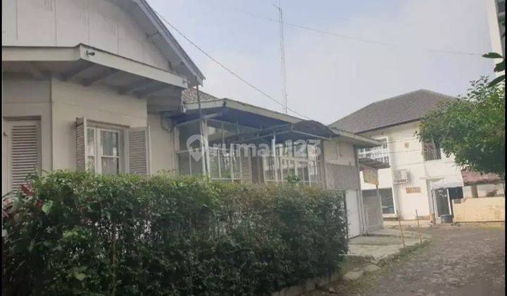 Rumah Kolonial Belanda Di Sayap Dago Bandung Utara 1