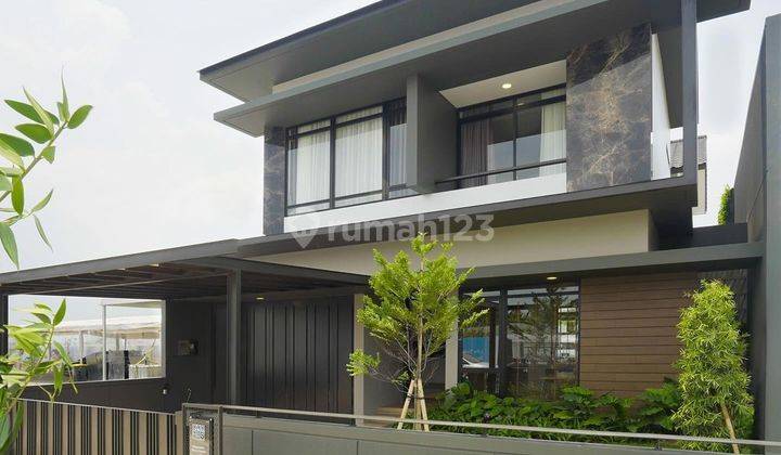 RUMAH ESTETIK NILAPADMI KOTABARU PARAHYANGAN BANDUNG,DESIGN MODERN TROPIS WITH SMARTHOME SYSTEM 2