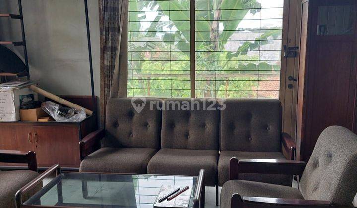 Rumah klasik Sayap Dago Bandung hanya hitung harga tanah 2