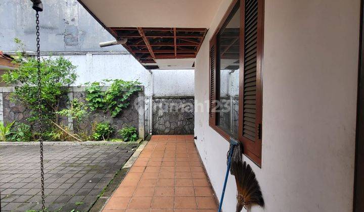 Rumah Asri Hitung Tanah Sayap Ciumbuleuit Bandung 2