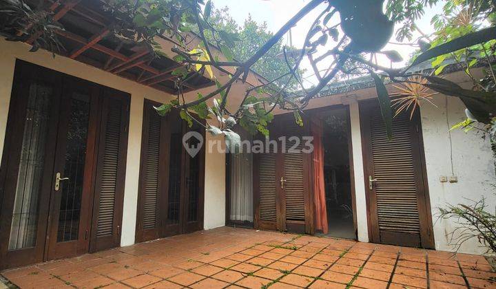 Rumah Asri Hitung Tanah Sayap Ciumbuleuit Bandung 1