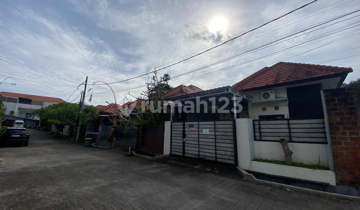 Disewakan Rumah 1 Lantai Lingkungan Nyaman di Jl. Jepun, Puri Gading Jimbaran