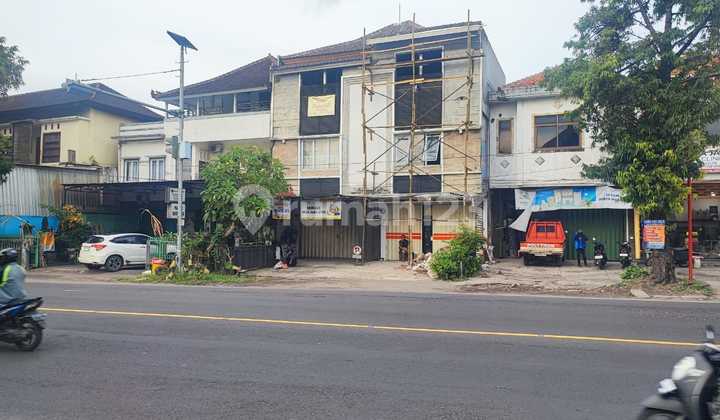 For Sale: Shop House in Ubung, Denpasar, Strategic Location, Well-Maintained, Suitable for Business.