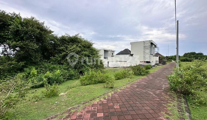 For Sale 6 Are strategic land located at Jl. Raya Nusa Dua Selatan, Kutuh.