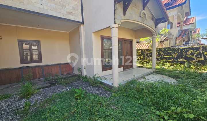 Rumah Jual Lokasi Strategis dekat GWK di Perumahan Puri Gading, Jimbaran. Rumah Jual Lokasi Strategis dekat GWK di Perumahan Puri Gading, Jimbaran.