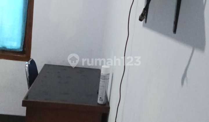 Dijual Rumah 2 Lantai Lokasi Strategis di Meruya - Jakarta Barat 2