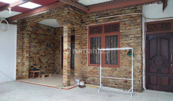 For sale 1-storey house in Taman Mulia Jimbaran Housing Complex. 1