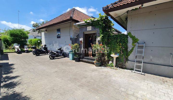 Leasehold Guest House Di Jl. Tangkuban Perahu Kerobokan Kaja 1