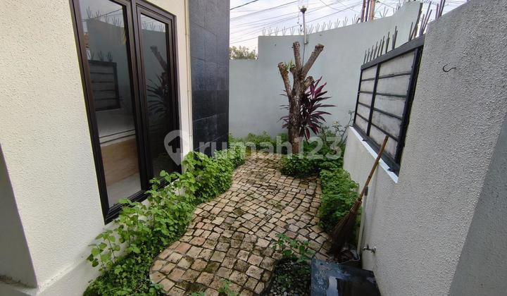 Disewakan Rumah 1 Lantai Lingkungan Nyaman di Jl. Jepun, Puri Gading Jimbaran 2