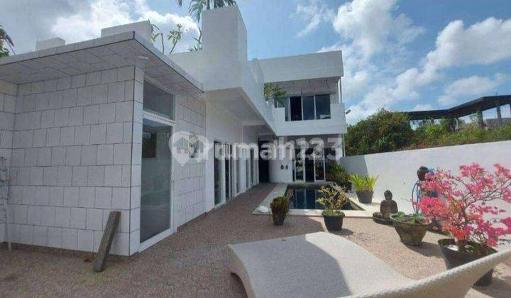 Modern Villa For Sale, 4 Floors, Freehold, In De Green Hills Of Ungasan With Partial Ocean View. 