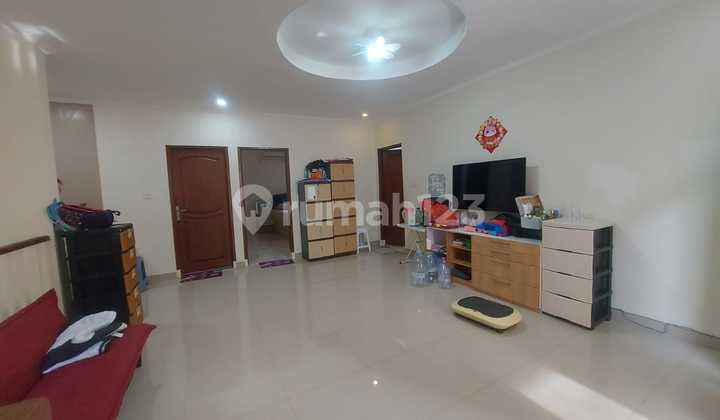Dijual Rumah Modern 2 Lantai Lokasi Strategis dekat Bypass Jimbaran. 2