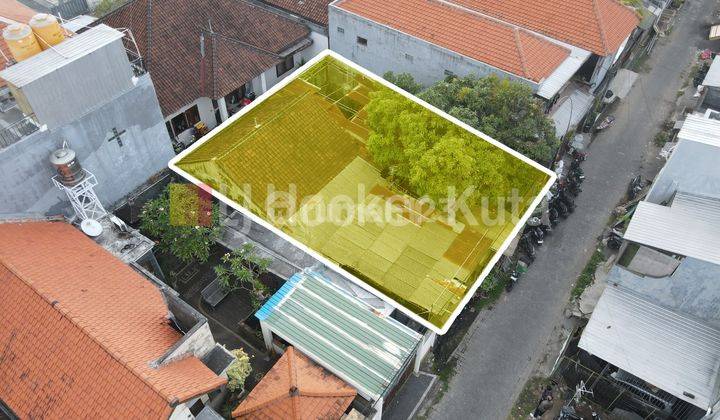 House for sale at land price only on Tegal Luwih Street 1