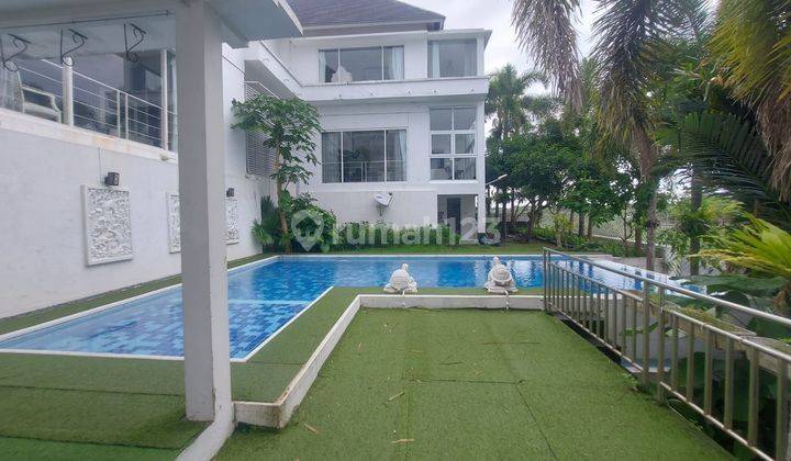 Dijual dan Disewakan Villa Besar View Laut dan GWK di Goa Gong, Jimbaran. 1