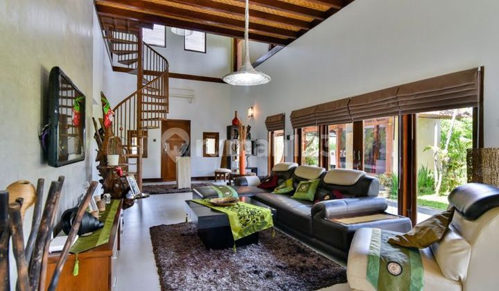 Dijual Villa Lokasi Sangat Strategia di Lovina Dekat Hotel Melka 