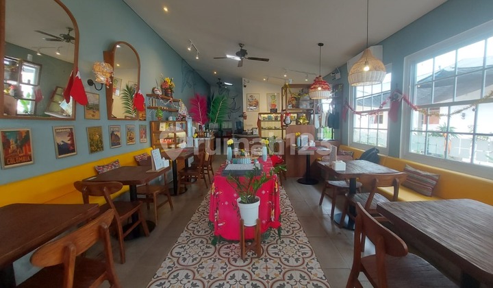 OVER KONTRAK Restaurant Lokasi Strategis di Jl. Utama Bali Cliff - Ungasan.