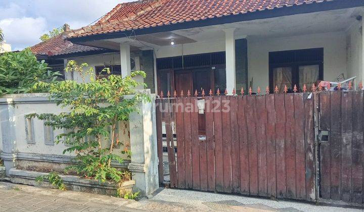 Dijual Rumah 4 Kamar Tidur di Pemecutan Denpasar Barat, Lokasi Strategis, Terawat 1