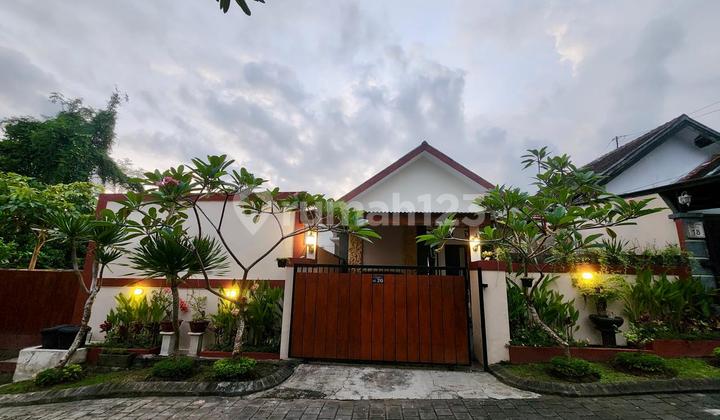 FOR SALE Semi Villa House TAMAN MUMBUL Nusa Dua