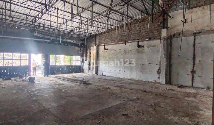 Disewakan Bangunan Lokasi : Jl. Sunset Road ( Ex Benneli, sebelah Aburi Sushi ) 2