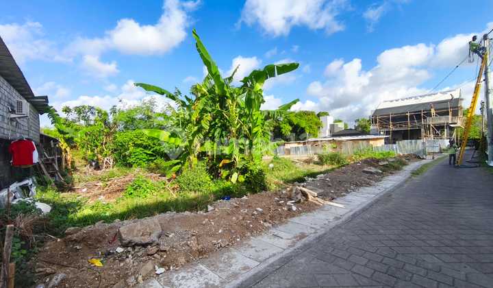 FOR RENT Cheap Land Premium Location Near Jimbaran Beach on Jl. Uluwatu 1, Jimbaran. FOR RENT Cheap Land Premium Location Near Jimbaran Beach on Jl. Uluwatu 1, Jimbaran.