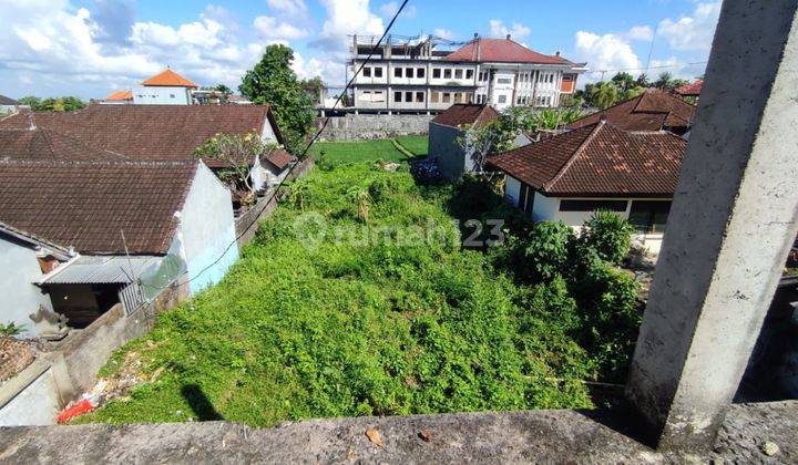 Tanah Bonus Struktur Bangunan Lokasi Strategis Di Jl. Gajah Mada, Klungkung Balidijual Cepat Roi Tinggi Investasi Tanah Di Jl. Gajah Mada Kel Semarapura Klungkung Bali Luas Tanah : 1000m²lebar Depan 13 Meter Panjang 85 Meterhadap : Timur Kondisi Datar Itr 2