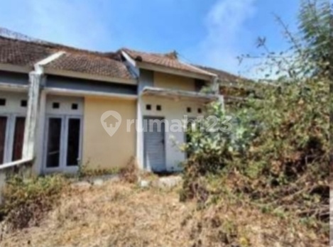 Affordable Minimalist Ready-to-Occupy House in Puri Mahakarya Bengkala Housing Complex, Kubutambahan - Sukasada, Buleleng, Bali 2