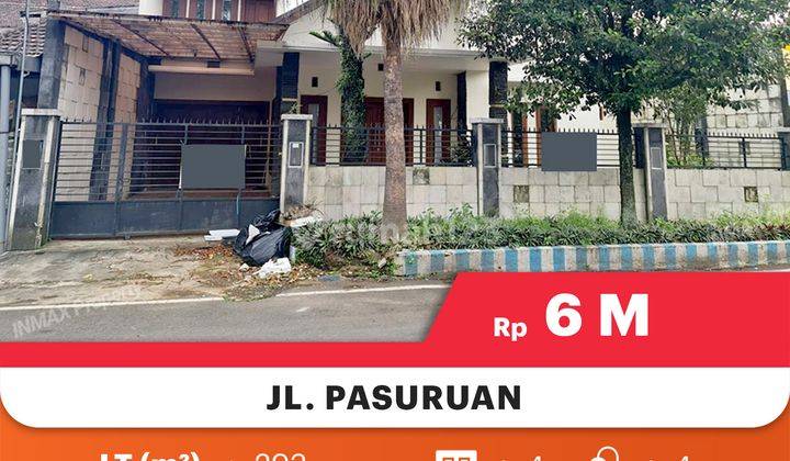 Rumah Bangunan Terawat Siap Huni, Lokasi Strategis Di Jl. Pasuruan 

Lokasi Strategis : 

Dekat Kampus

Dekat Mall

Dekat Pusat Kuliner Dan Area Komersial 

Spesifikasi : 

Luas Tanah : 293m²

Luas Bangunan : 250m²

Kamar Tidur : 4

Kamar Mandi : 4

Tingk 1