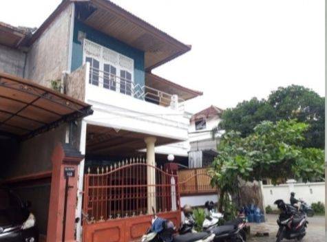 Rumah Murah 2Lt Lokasi Strategis Dekat Area By Pass Sunset Road Kuta BALI


Spesifikasi : 


Luas Tanah : 200m²


Luas Bangunan : 360m²


Tingkat : 2 Lantai 


Kamar Tidur : 7


Kamar Mandi : 5


PLN : 1300 Watt


Air : Sumur Bor 


Hadap : Selatan 


Car 2