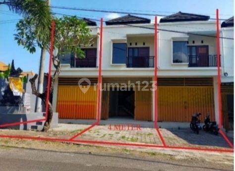 Ruko 2LT Siap Untuk Usaha Lokasi Strategis Di Jl. I Wayan Terunga, Senapahan, Tabanan BALI 

Lokasi Strategis : 

Dekat Pemukiman 

Dekat Sekolah 

Akses Jalan 7 Meter

Spesifikasi :

Luas Tanah : 57m²

Luas Bangunan : 99m²

Tingkat : 2 Lantai

PLN : 1300 2