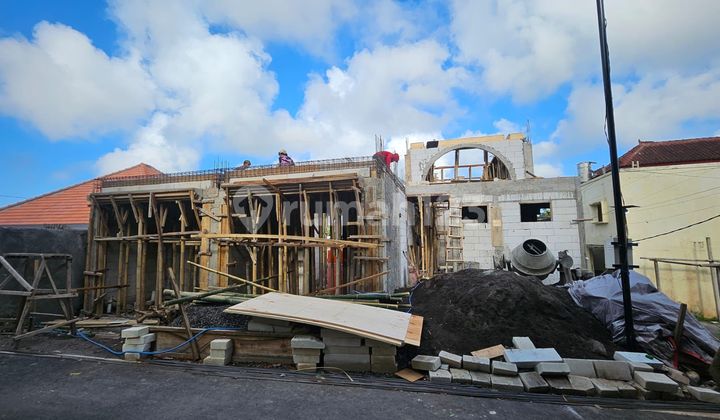 Dijual Villa Mewah 3 Kamar Tidur Di Ungasan, Shm - Desain Modern Tropis Dan Kolam Renang Pribadi