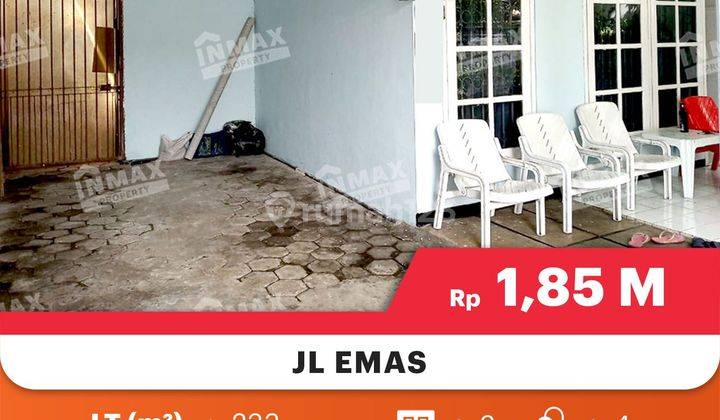 Rumah Murah 1,5lt Siap Huni, Row Jalan Lebar Di Jl. Emas Sulfat


spesifikasi : 


luas Tanah : 233m²


luas Bangunan : 300m²


tingkat : 1,5 Lt


kamar Tidur : 3


kamar Mandi : 4 


pln : 1300 Watt


air : Sumur + Pdam 


hadap : Timur 


carport : 1


 2