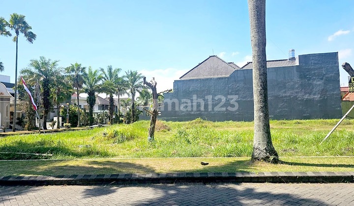 Land Plot Hook Position on Permata Jingga Boulevard, Near Soekarno Hatta Business Area and Brawijaya University Campus