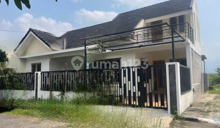 Di Jual Murah Rumah Minimalis Posisi Hook Siap Huni di Perumahan Griya Kebonagung Indah 1