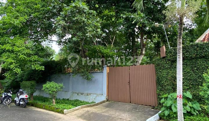 Land for Housing in the Taman Mumbul Nusa Dua Area • Land Area 812 M2 • Front Width 17 M X Length 47 M • SHM • Total Price 10.7 M Land for Housing in the Taman Mumbul Nusa Dua Area • Land Area 812 M2 • Front Width 17 M X Length 47 M • SHM • Total Price 10.7 M