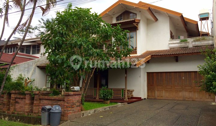 Di Jual Cepat Rumah 2 Lantai di Jl. Gabus, Pasar Minggu - Jakarta Selatanspesifikasi :Luas Tanah : 700M²Luas Bangunan : 500M²Kamar Tidur : 4 + 2Kamar Mandi : 3 + 1Garasi : 2Carport : 4Shmharga 11 Milyar Nego