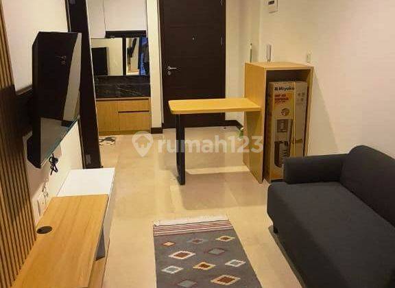 Dijual Apartemen Permata Hijau Suites 1 BR Fully Furnished  2