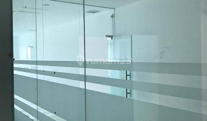 Disewakan Ruang Kantor di Soho Capital, Fitted Ukuran 137,7m2 2