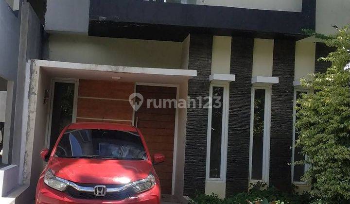 Rumah 2 Lantai Dekat Gerbang Tol Cimanggis  1