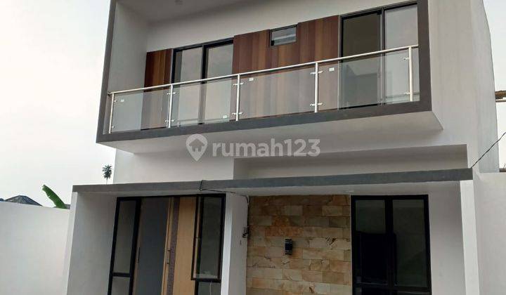 Rumah 2 Lantai Modern Mewah Booking 3 Juta Langsung Akad 1