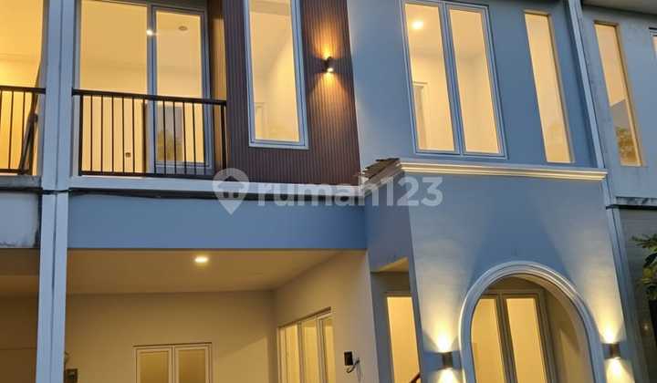 Rumah 2 Lantai Dekat Gerbang Tol Pondok Cabe Rumah 2 Lantai Dekat Gerbang Tol Pondok Cabe