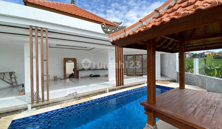 Brand New Villa 2 Bedrooms At Canggu Area With Rice Field View Unfurnished. 1