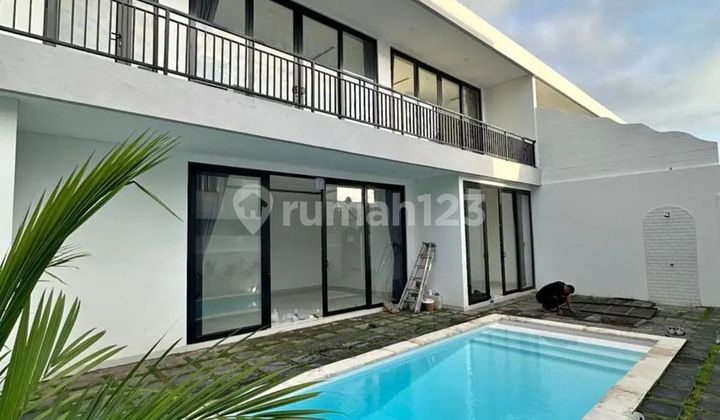 New 3-Bedroom Modern Style Villa in Padonan Unfurnished New 3-Bedroom Modern Style Villa in Padonan Unfurnished