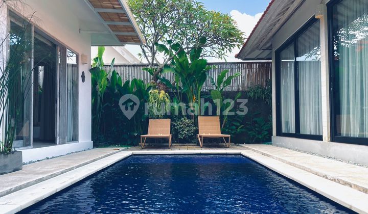 Beautiful Villa 2 Bedrooms in Umalas with Garden and Private Pool