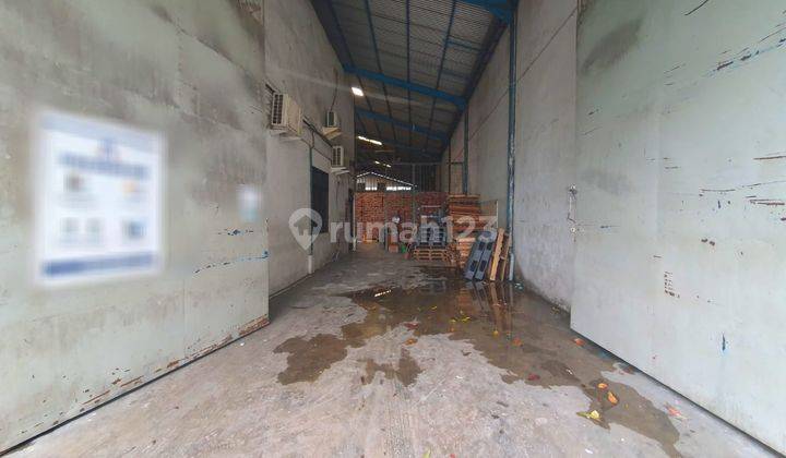 Disewakan Gudang Dan Kantor Unfurnished Seluas 14are Dikerobokan  10
