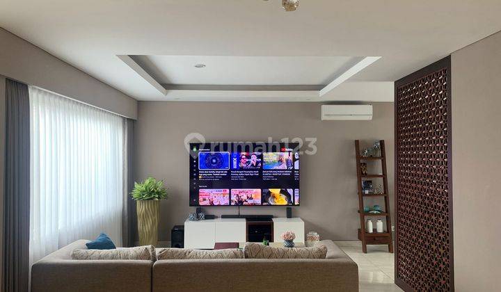 House Minimaliz Style Kayu Salak Residence A10 Padang Sambian 4