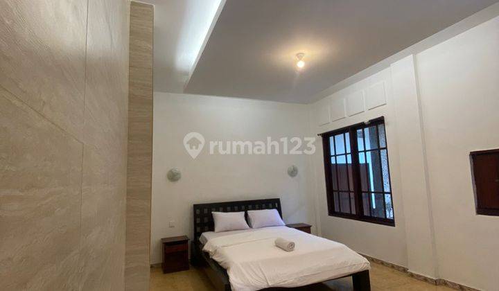 For Rent Local House At Petitenget Semi Furnished. 10