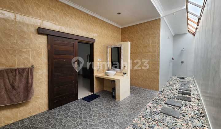 For Lease Beautiful 2 Bedrooms Villa At Batu Belig 2