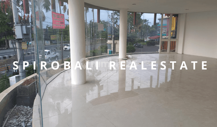 Building At Sanur Boulevard At By Pass Ngurah Rai 3 Storey  1