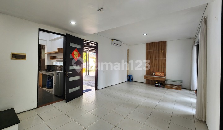 Town House 3 Kamar di Perumahan Premium di Sunset Road Town House 3 Kamar di Perumahan Premium di Sunset Road